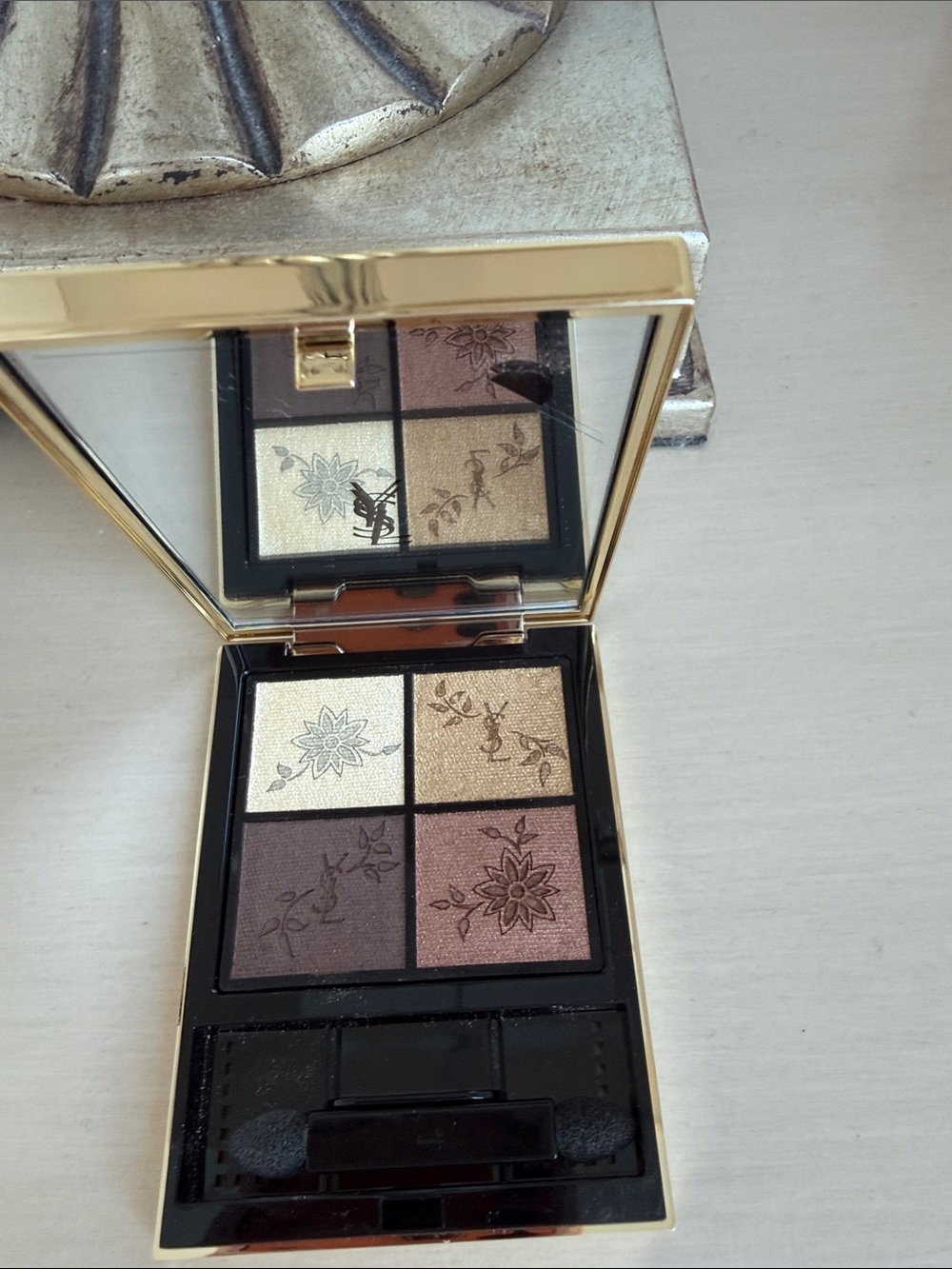 Yves Saint Laurent Couture Mini Clutch Collector No.024 - Golden Lace